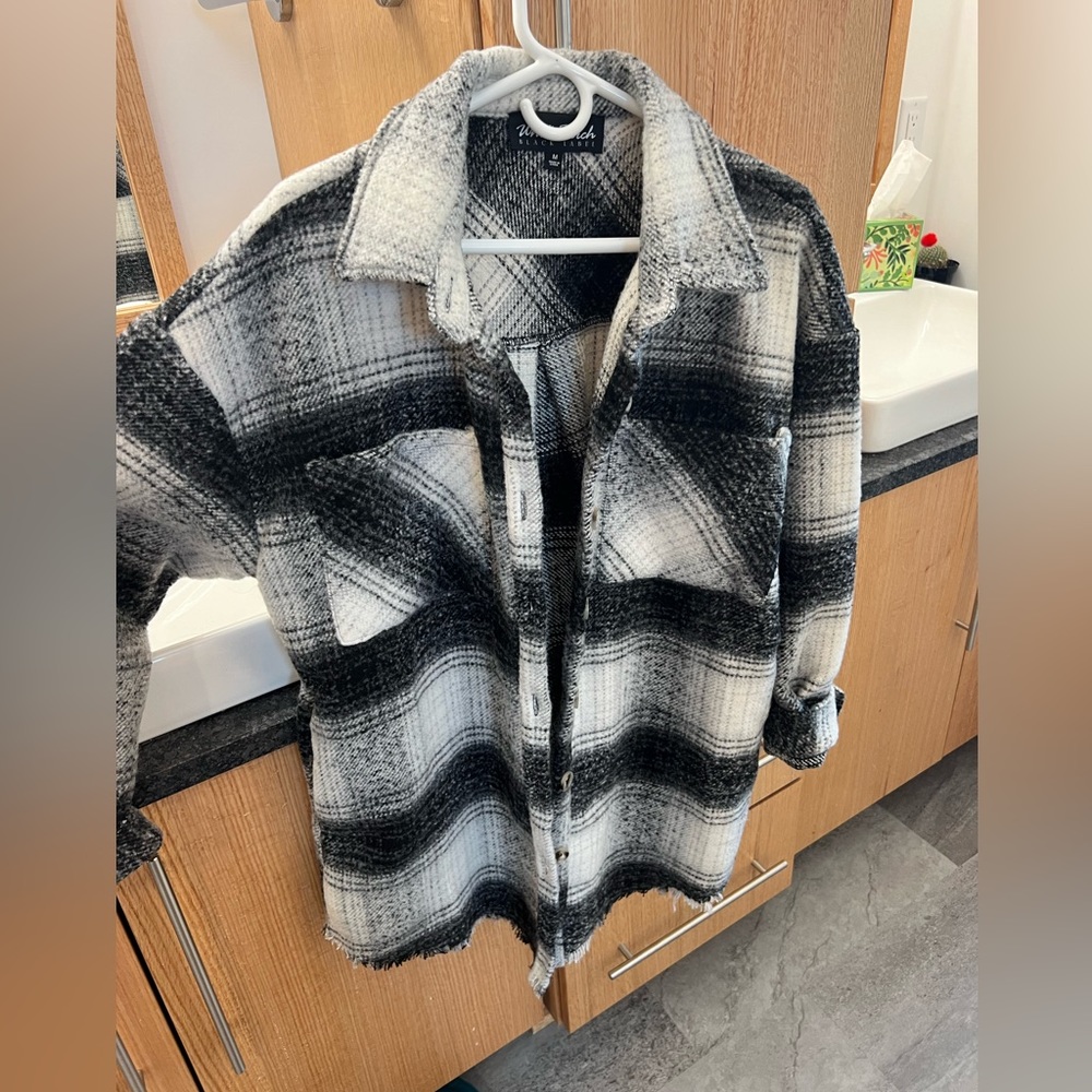 Black Label white and black oversized thick flannel.